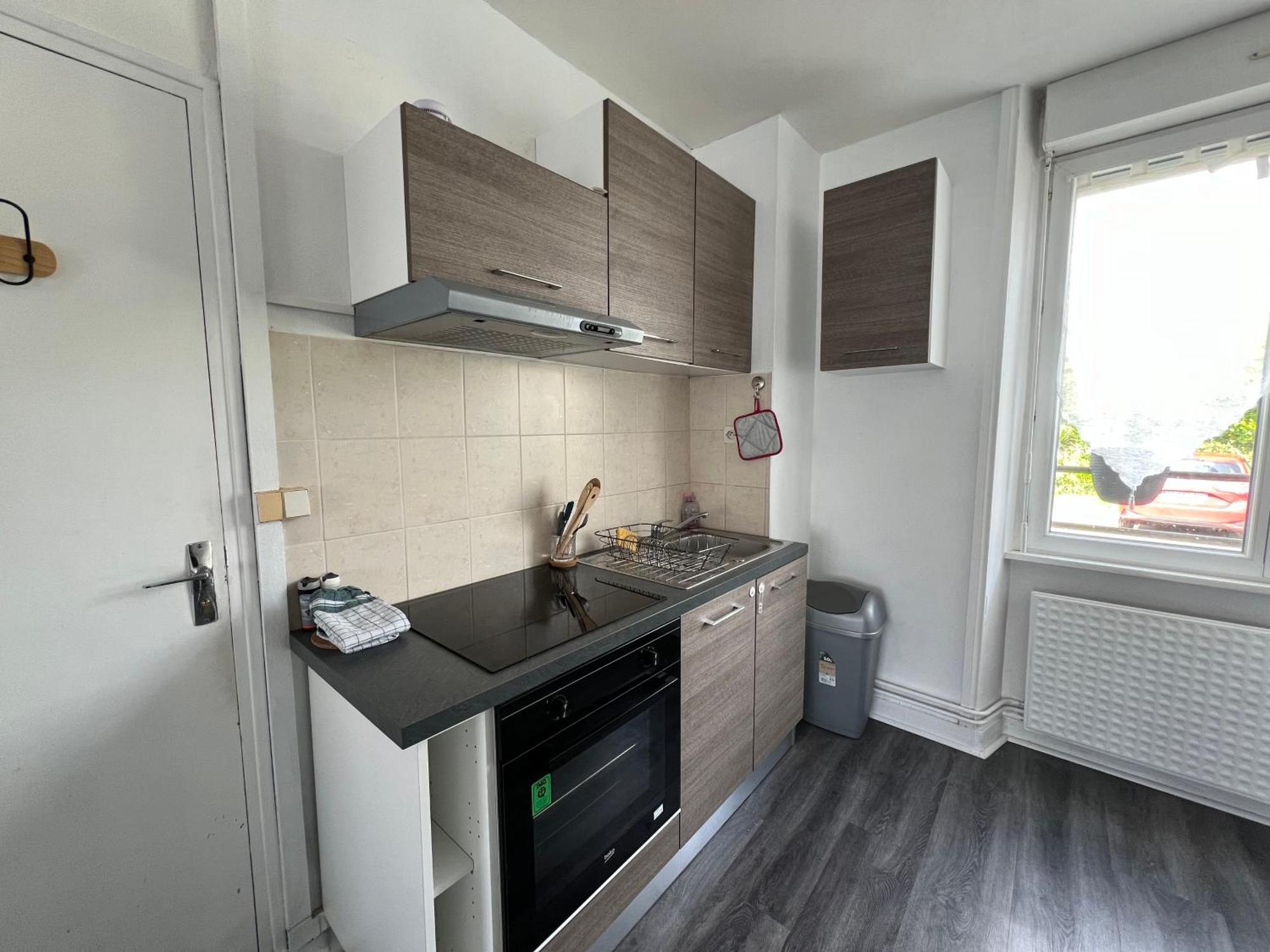 Apartment Joli T1 Avec Parking Gratuit Brest
